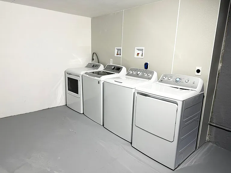506 Merritt St #2 — Photo 52