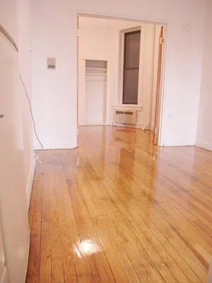 Rented by Glasser Realty LLC | media 1