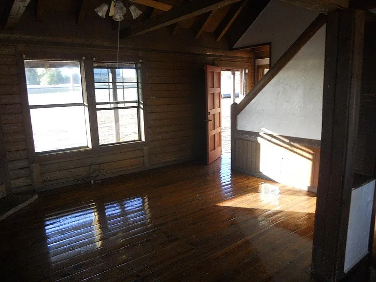 1 Creekwood Cir — Photo 32