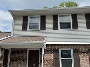 186 E Fulton St, Ephrata, PA 17522