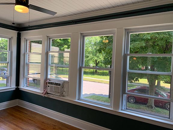 Sunroom with Updated Trim Paint