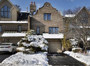 34 Sherwood Downs #34, Park Ridge, NJ 07656