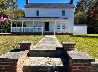 61 Flat Swamp Rd, Blounts Creek, NC 27814