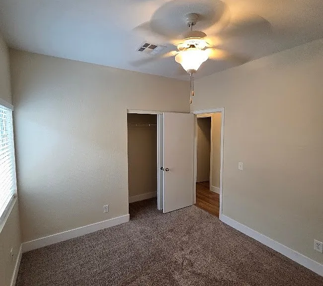 6038 Blue Autumn St — Photo 29
