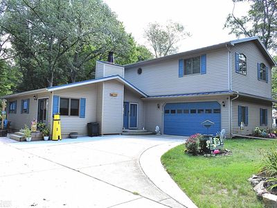 6694 Blake Dr, Caseville, MI, 48725