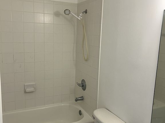 2nd image of 2650 SE 12th Pl Unit 205