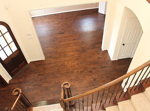 2nd image of 130 N Almondell Cir