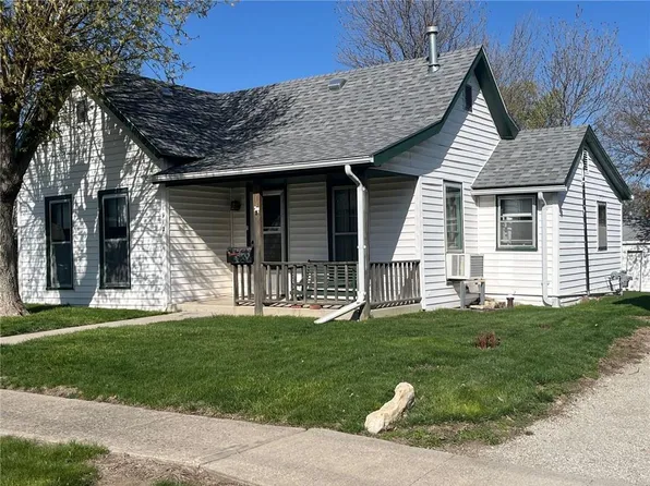 1912 Lulu St, Trenton, MO 64683