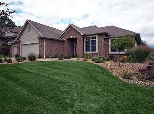 13127 Cedar Creek Dr, Middlebury, IN 46540