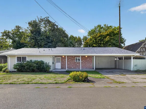 440 Mayer Dr, Lebanon, OR 97355
