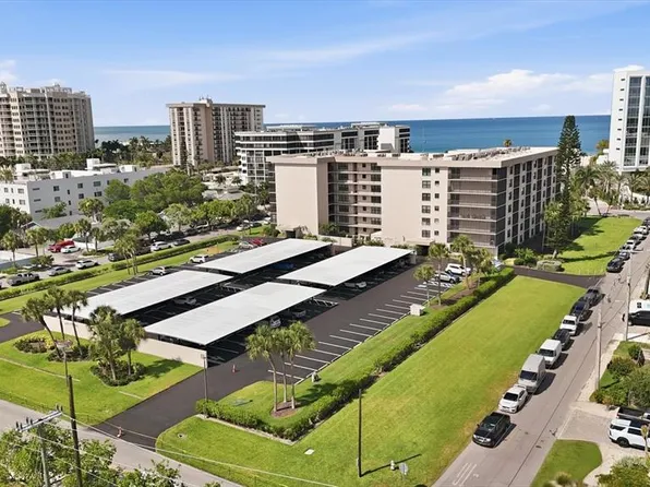 1001 Benjamin Franklin Dr Unit 206, Sarasota, FL 34236