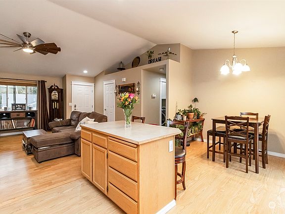 4th image of 19311 Vista Drive