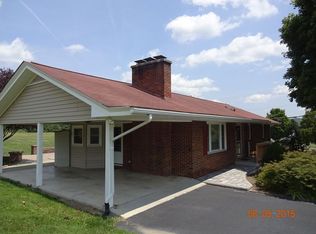 1408 Jennelle Rd, Blacksburg, VA 24060