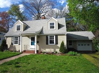 115 Albemarle Rd, Waltham, MA 02452