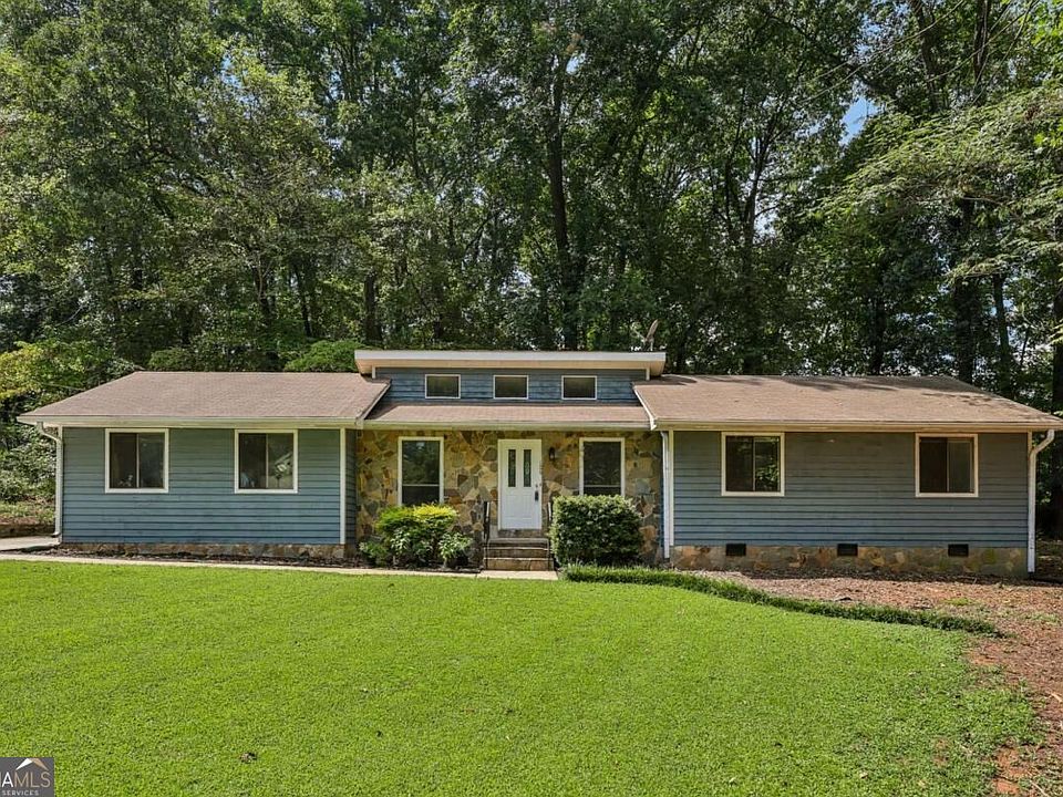 1st image of 106 Hilltop Cir