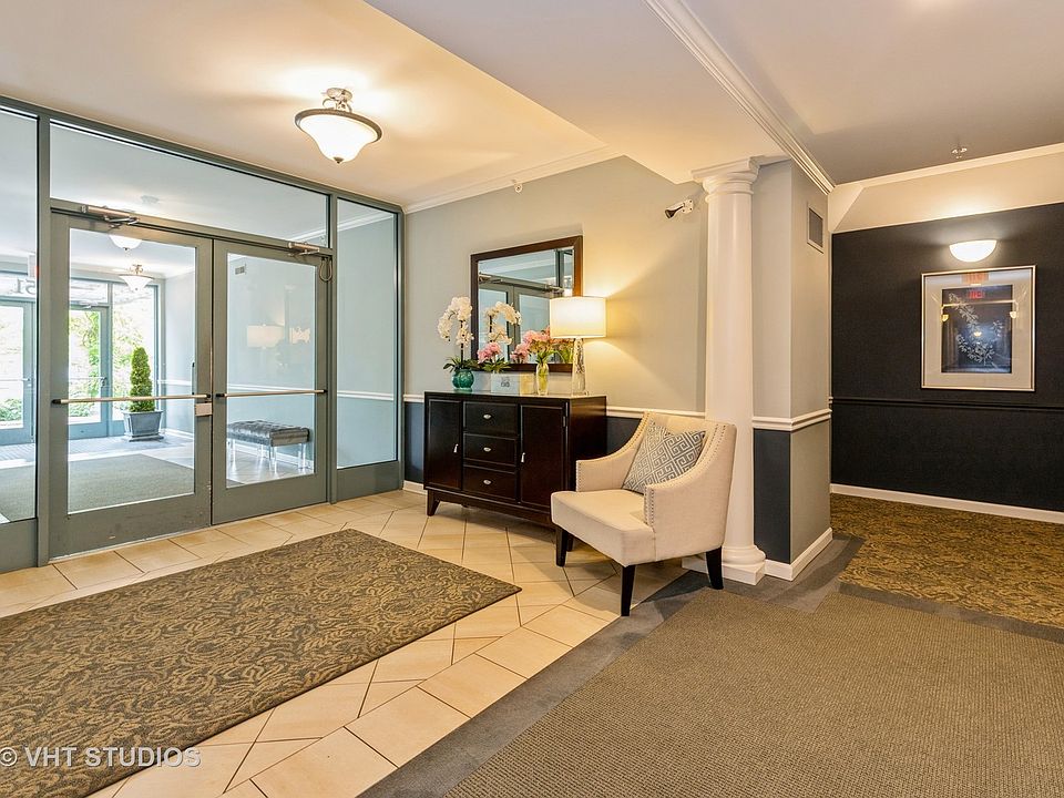 151 E Laurel Ave APT 202, Lake Forest, IL 60045 Zillow