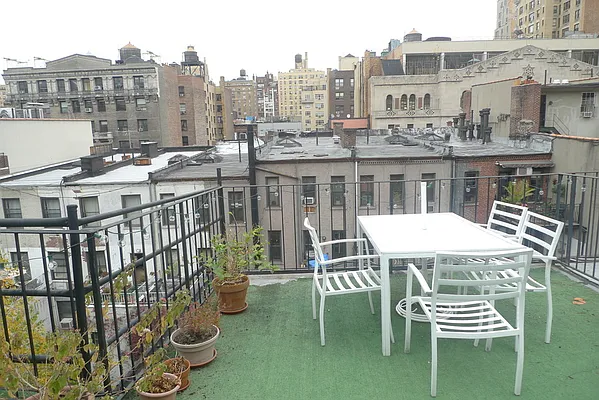 Rented by America Mecca Realty LLC | media 37