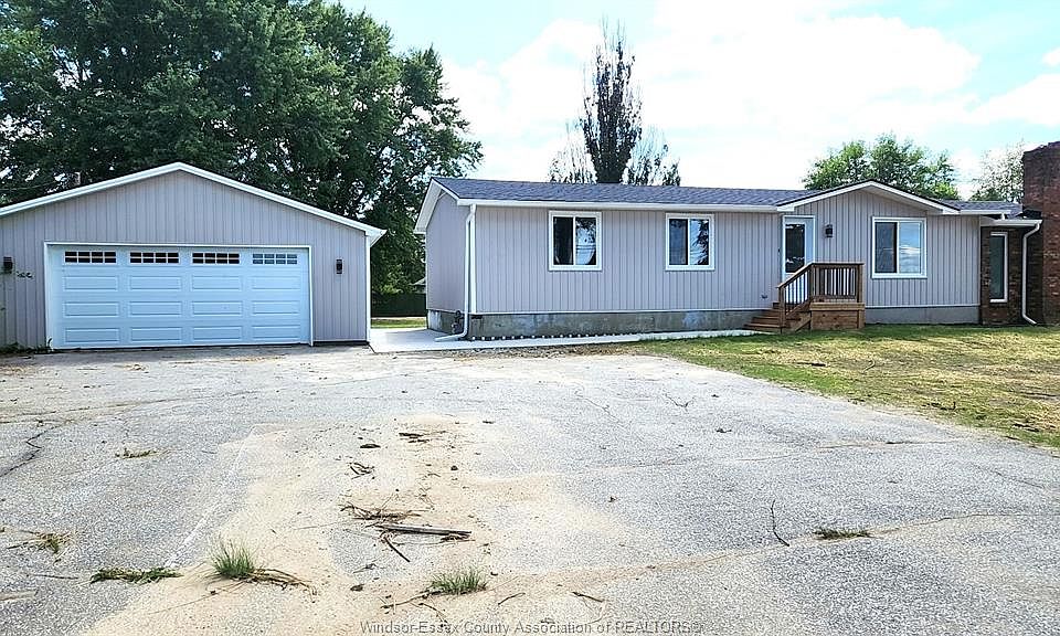 1st image of 3425 Cabana Rd E