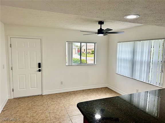 3rd image of 209 SE 15th Pl APT 112