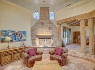 52 Old Cash Ranch Rd, Cerrillos, NM 87010