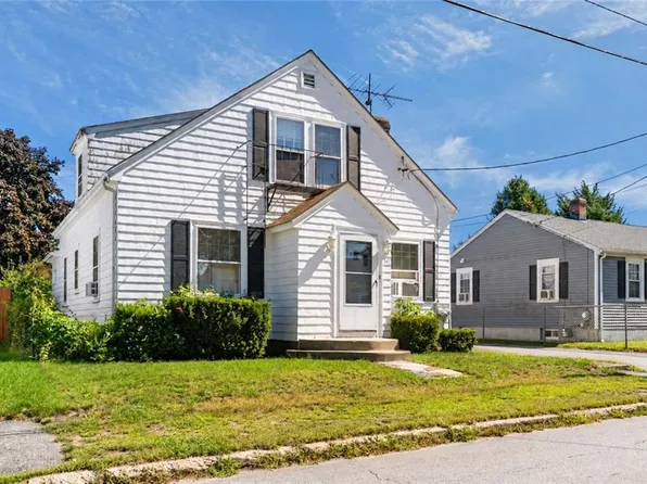147 Bloodgood St, Pawtucket, RI 02861
