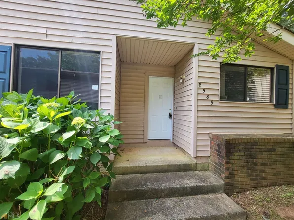 8589 Parkside Dr, Jonesboro, GA 30238