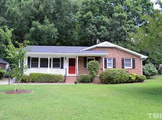 1113 Brucemont Dr, Garner, NC 27529