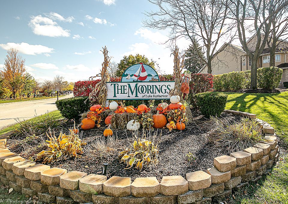 1st image of 15 Moorings Dr