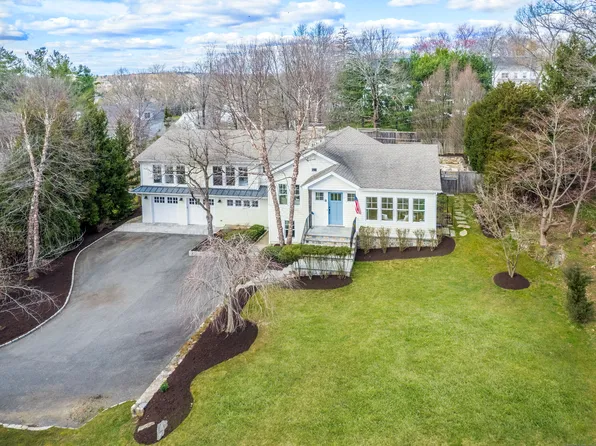 159 Compo Road South, Westport, CT 06880