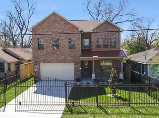 3910 Melbourne St, Houston, TX 77026