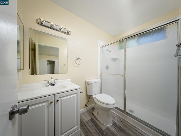 5th image of 7661 Telfer Way