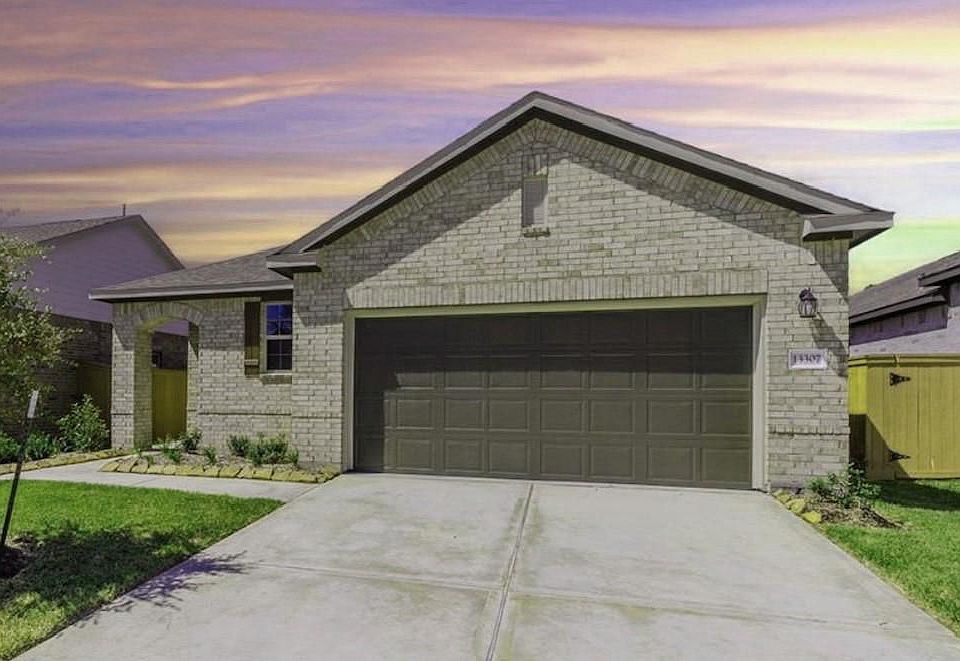 1st image of 13307 Rowan Green Dr