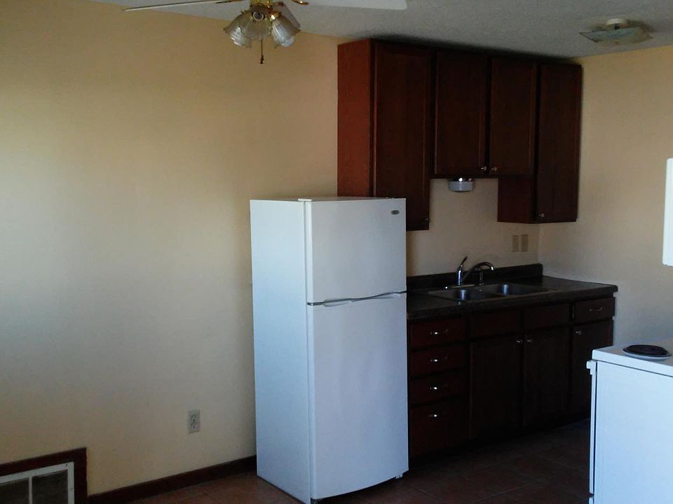 2nd image of 304 Washington St #1
