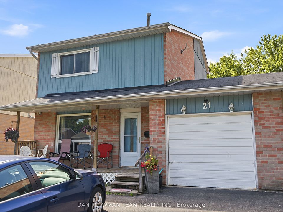 1st image of 21 Doreen Cres