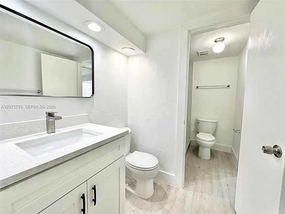 5th image of 6890 N Kendall Dr APT B204