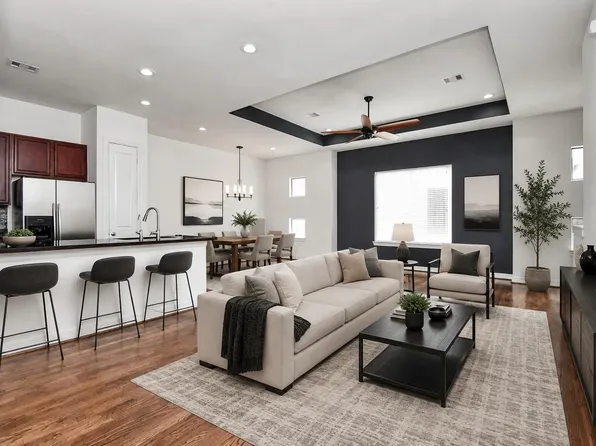 3900 Center St, Houston, TX 77007