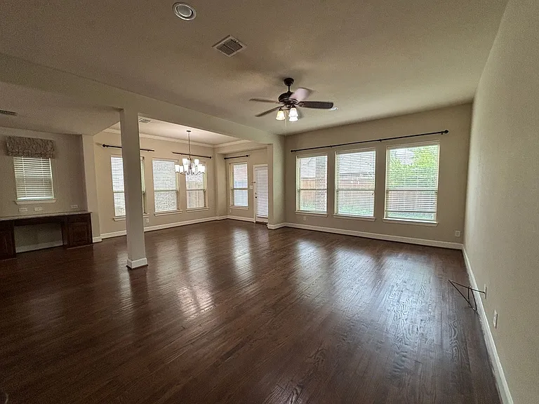 2908 N Umberland Dr — Photo 18