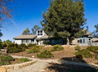 10885 Encino Dr, Oak View, CA 93022