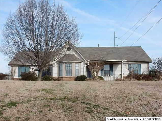 1st image of 4050 Rollin Oaks Dr