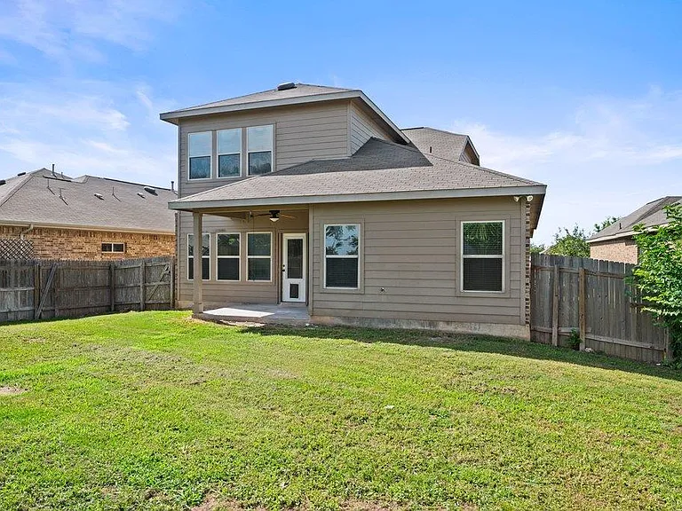 370 Vermilion Marble Trl — Photo 32