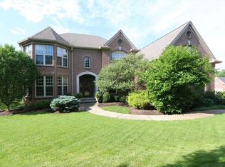 6600 Carriage Hill Ln, Cincinnati, OH 45243