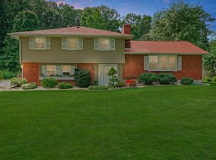 79 Hetcheltown Rd, Schenectady, NY 12302