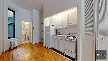 Rented by Bond New York