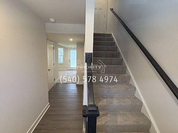 3rd image of 4662 Drysdale St