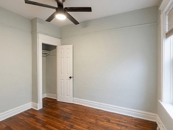 3rd image of 3649 W Montrose Ave #1M