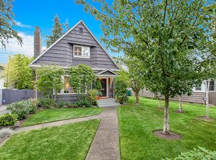 1229 NE 89th St, Seattle, WA 98115