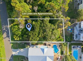 110 SE 68th St, Oak Island, NC 28465