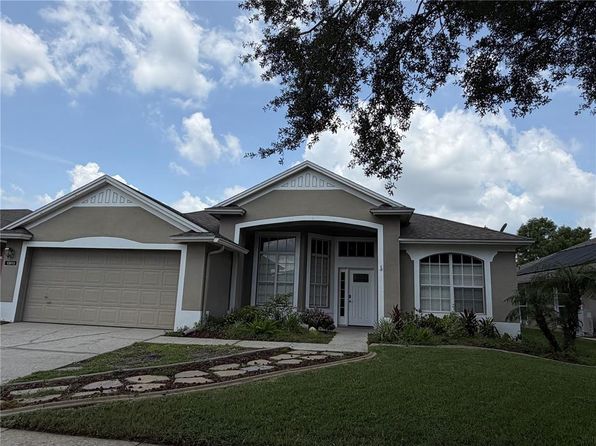 13813 Bluewater Cir