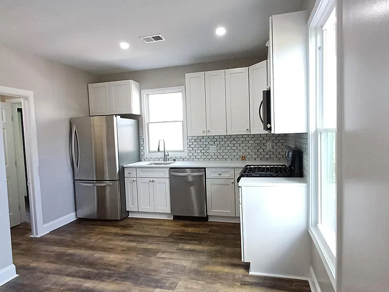9014 Sudley Rd — Photo 12