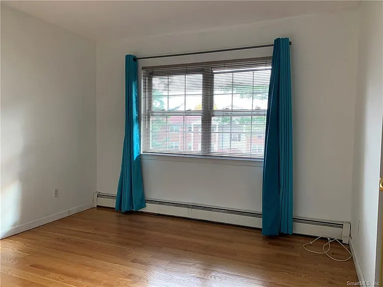1070 New Haven Ave #70 — Photo 5